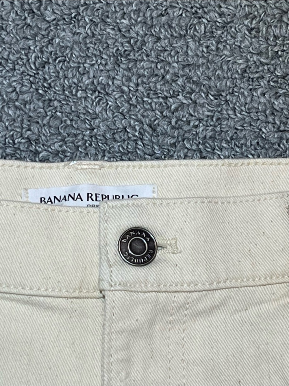Banana Republic Denim Shorts Womens Size 30 Tan Beige Cut Off Jean Shorts - Picture 3 of 10
